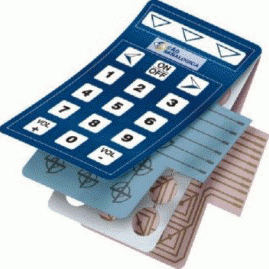 teclado de membrana para control de procesos Cao Ingtec Control remoto azul con flechas direccionales y símbolos de acción.