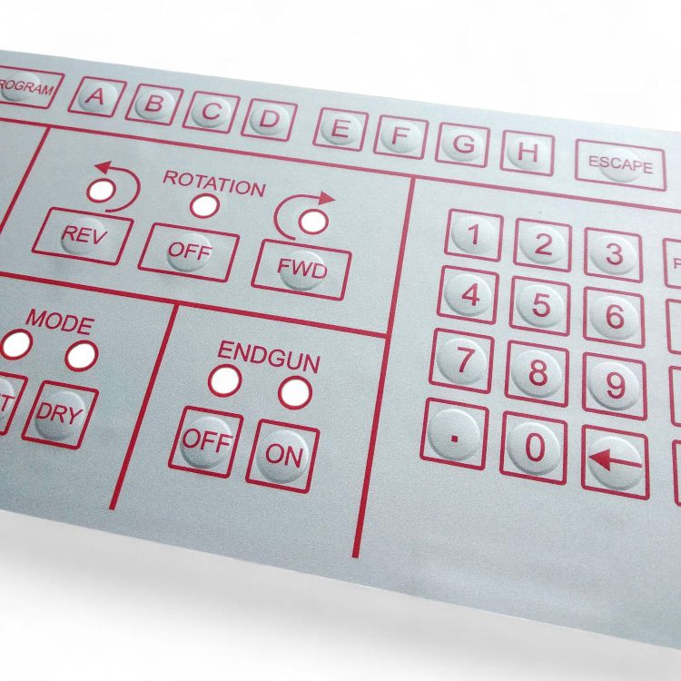 Teclado numérico con botones del 0 al 9 y flecha hacia la izquierda.